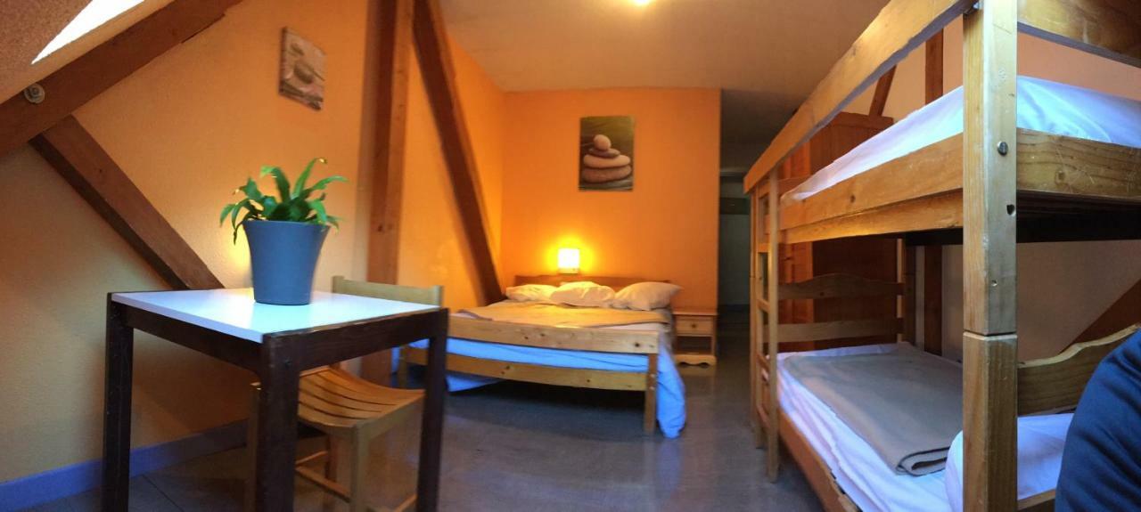 Auberge Familiale Relais Du Lys Cauterets Eksteriør billede